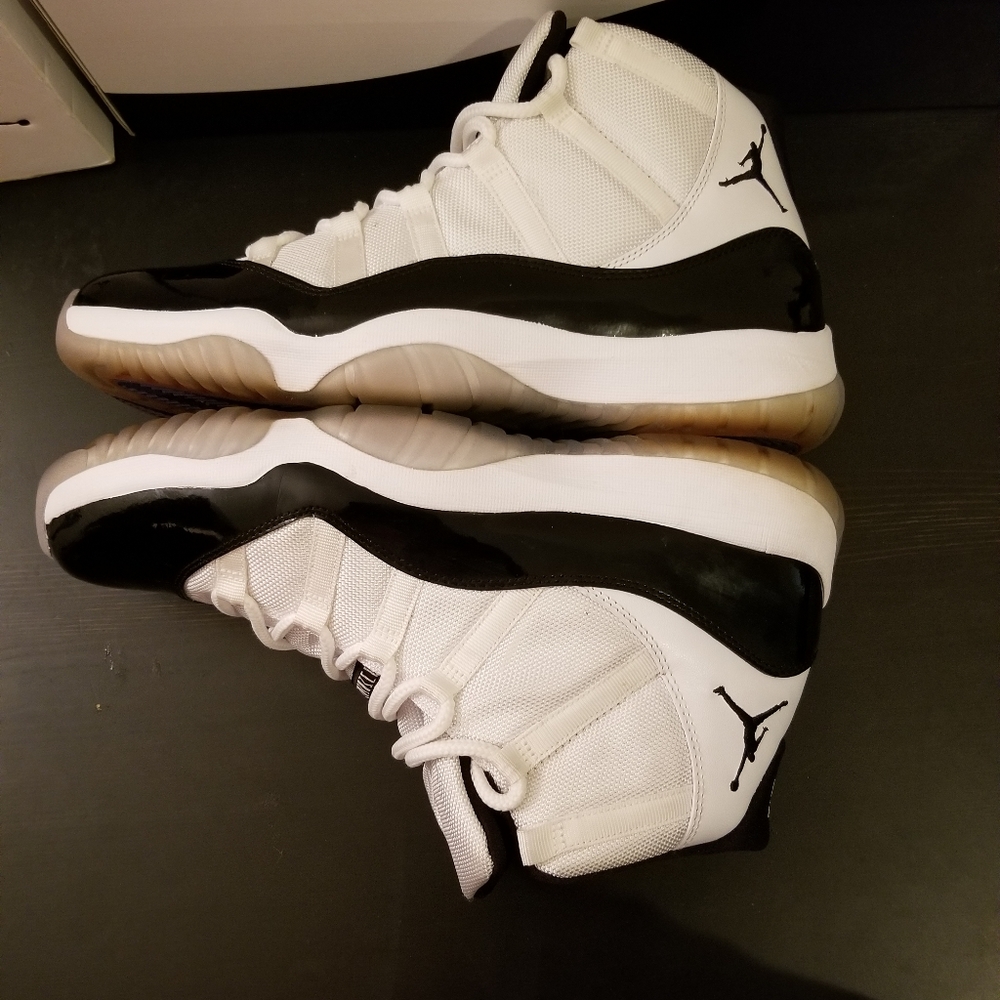 Jordan 11 Concord 2011